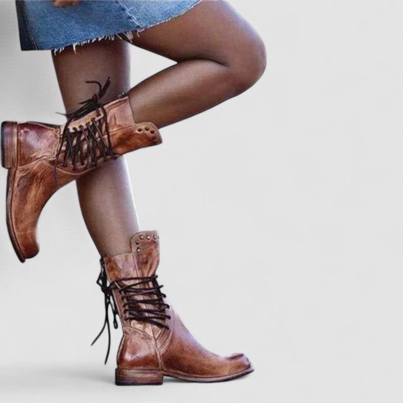 Elspeth women's vintage lace-up ankle boots