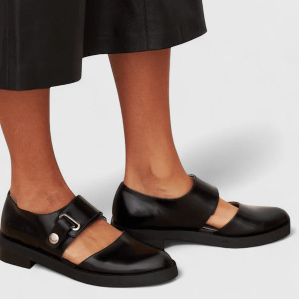 Winifred women's wide-fit buckle mary jane shoes