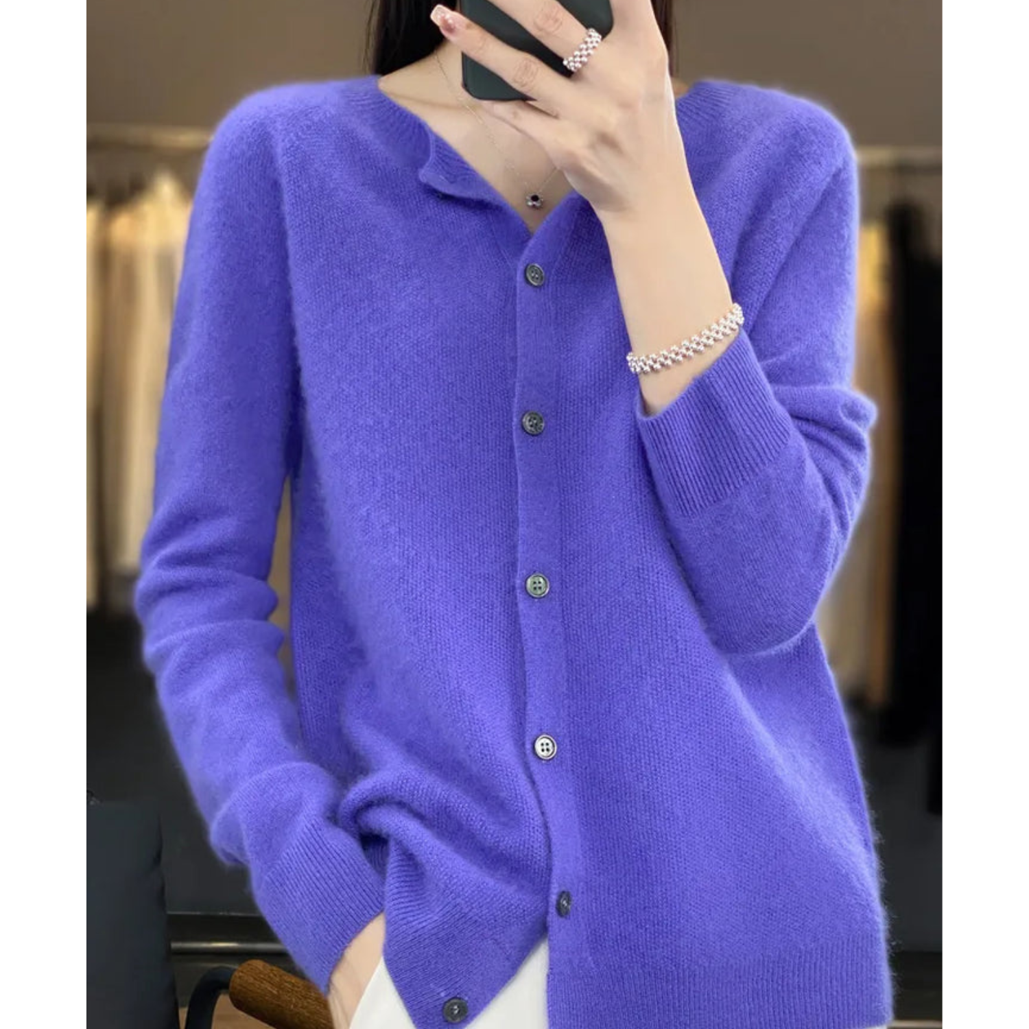 Merino Wool & Cashmere Blend Cardigan for women, view 3