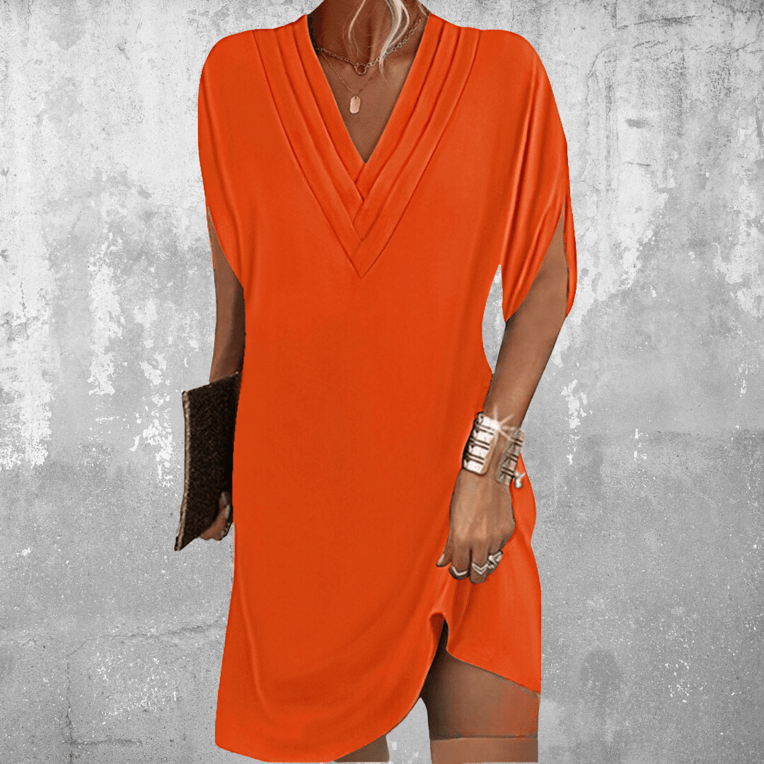 Minetta - Elegant Belly-Covering Dress