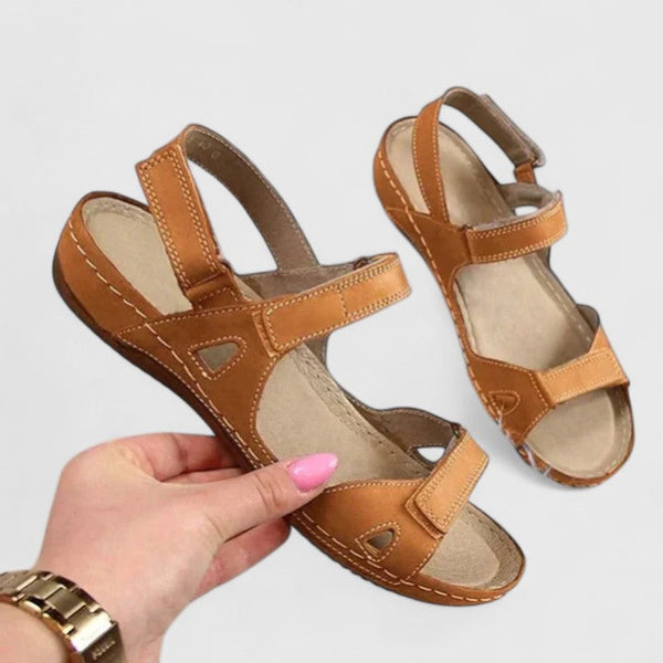 Avrie - Comfort Flat Sandals