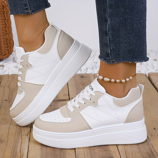Chloé | Elegant Platform Sneakers