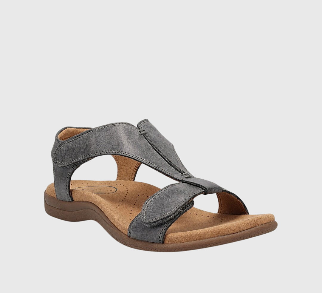 Quinn - Comfortable Slip-On Sandals
