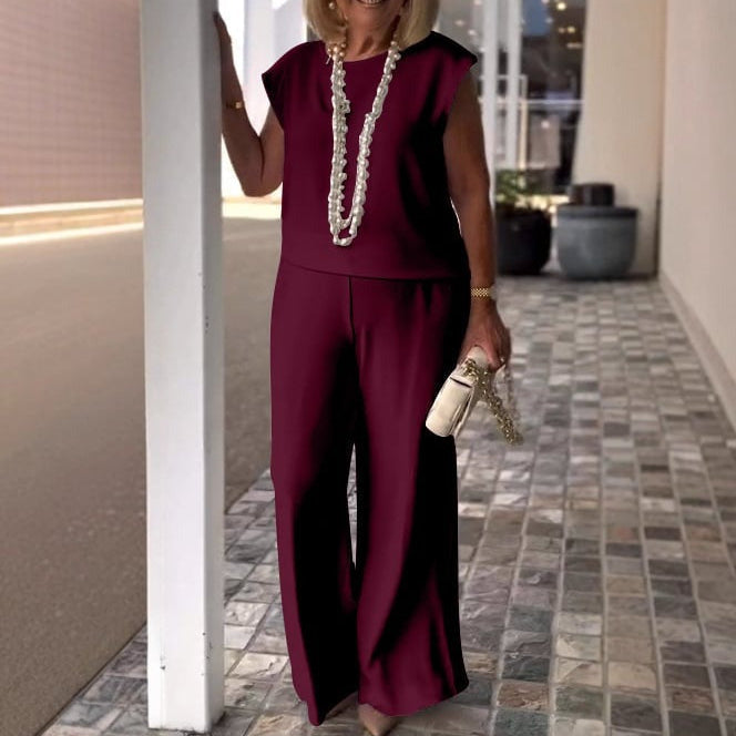 Jonna - Elegant and Comfortable Set