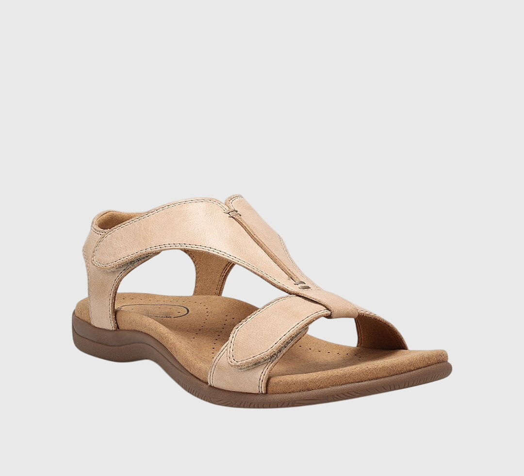 Quinn - Comfortable Slip-On Sandals