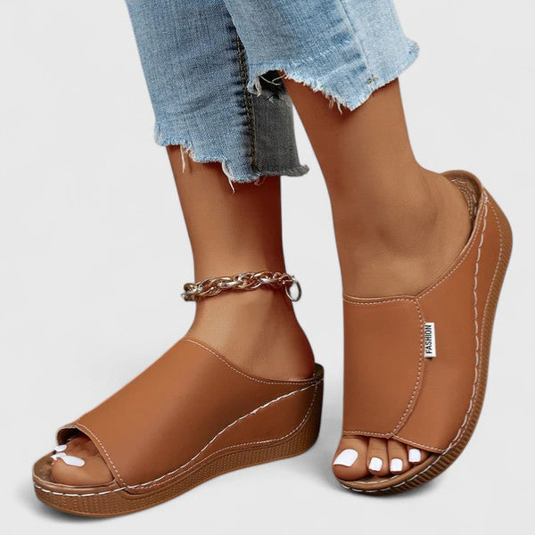 Amiralie - Lightweight and Elegant Sandals