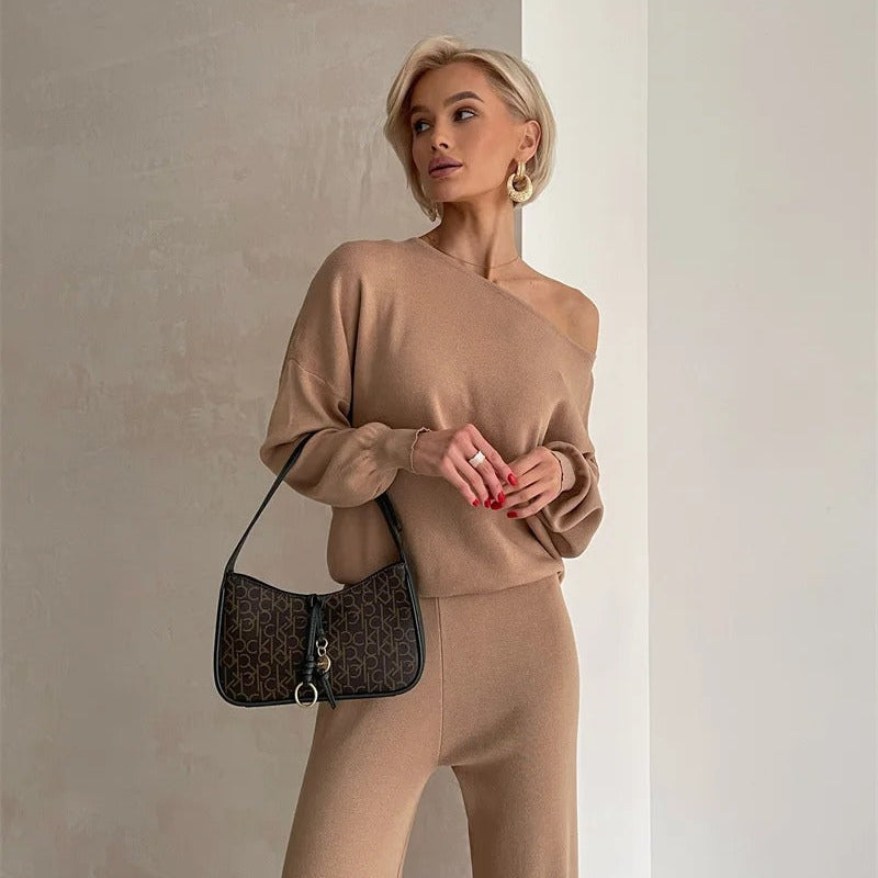 Crisha - Elegant Ensemble