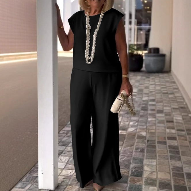 Jonna - Elegant and Comfortable Set