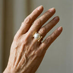 Vintage Golden Inlaid Pearl Ring