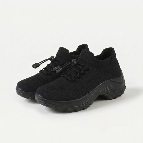 Yasmin all-black everyday comfort shoes