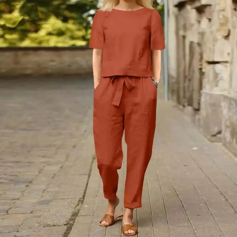 Charm™ - Chic Two-Piece Loungewear Set